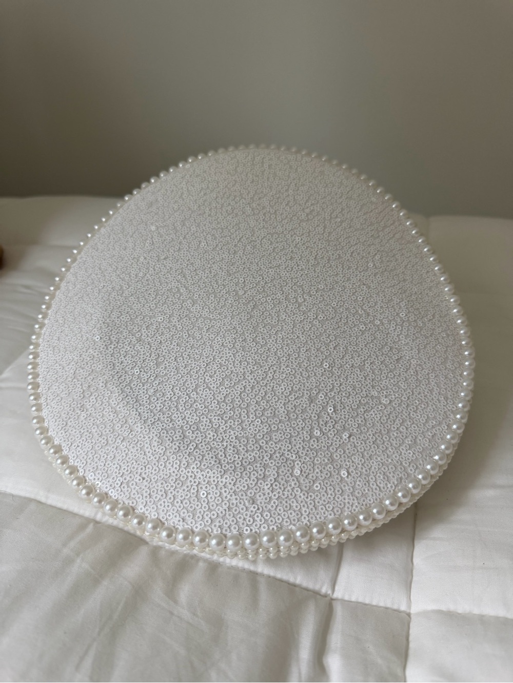 Pearl-Embellished White Sequin Captain Hat - Picture 2 of 4